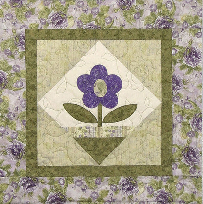 Cottage Blooms Quilt Pattern CTG-132 - Paper Pattern