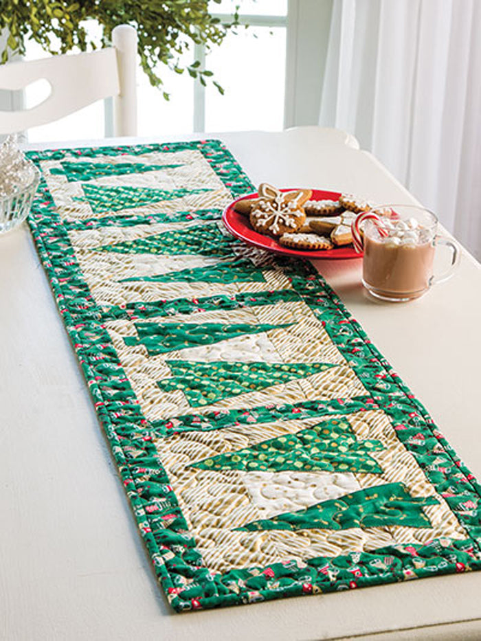 Yuletide Greens Table Runner & Placemat Pattern CTG-159 - Paper Pattern