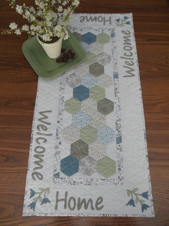 Welcome Home Table Runner Pattern HHQ-7401 - Paper Pattern