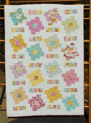 Honey Cakes Baby Quilt LLD-045e - Downloadable Pattern