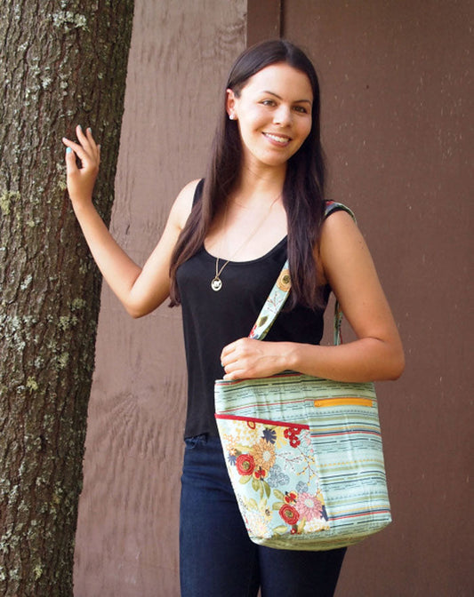 Walk About Tote MD-CT23e - Downloadable Pattern
