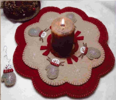 Snow Mittens Penny Rug Candle Mat PLP-108e - Downloadable Pattern