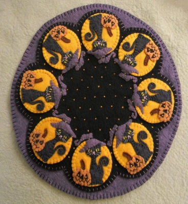 Spooky Halloween Penny Rug Candle Mat PLP-159e - Downloadable Pattern