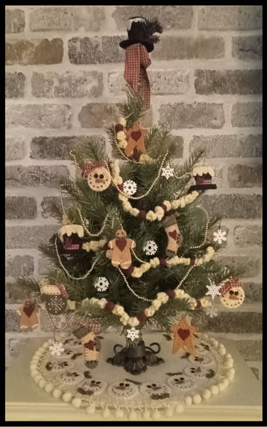 My Little Christmas Tree Christmas Tree Skirt, Popcorn & Cranberry Garland & Ornies PLP-260e - Downloadable Pattern