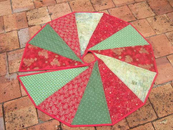 Modern Two Sided Tree Skirt Quilt SEW-104e - Downloadable Pattern